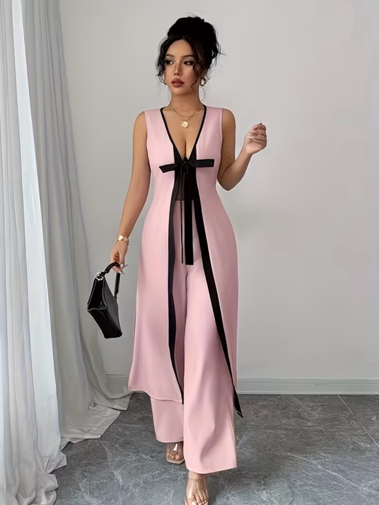 Dresses & Skirts - 💓 HOST PICK 💕2 pc 💓Sleeveless Pink long overlay and pants w/Black Bow Trim